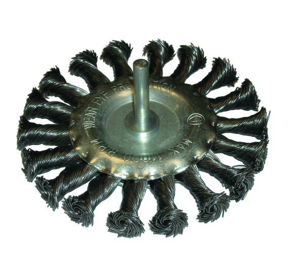 Щетка-крацовка со шпилькой для дрели, крученая проволока 100мм РемоКолор 45-3-210