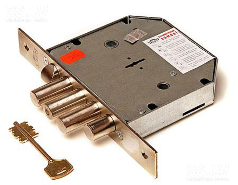 Замок Эльбор (1,06,41,5,1) Гранит правый 3599